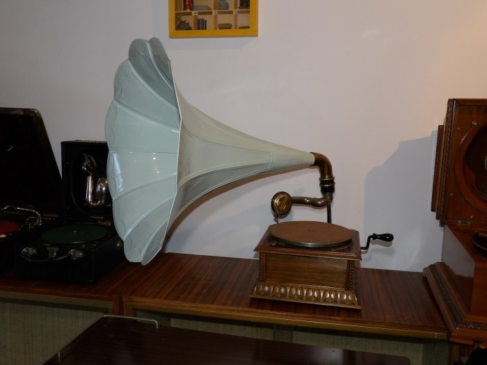 Gramophone