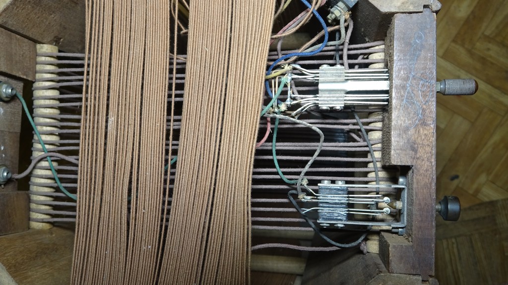 Antenne a cadre croisés Ducretet